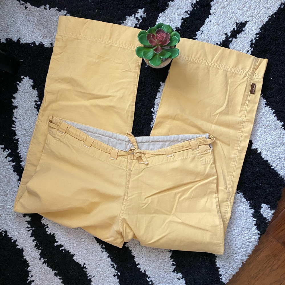 Prana Yellow Capri Pants Small